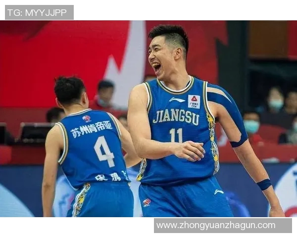 吴冠希：从青涩球员到篮球明星的成长之路与奋斗故事