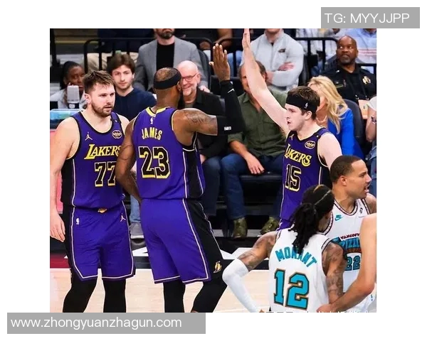 湖人对阵火箭精彩对决央视直播全程解析球员表现与战术布局