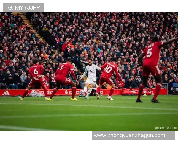 维岗与利兹联的精彩对决谁能在赛场上笑到最后 维岗与利兹联的精彩对决谁能在赛场上笑到最后